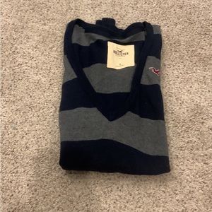 Hollister Striped V Neck Sweater (large)